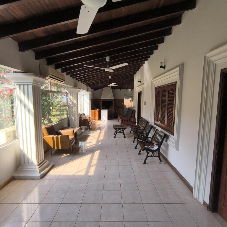 Encarnación Lodge & apartments - Seven-Bedroom House - 8