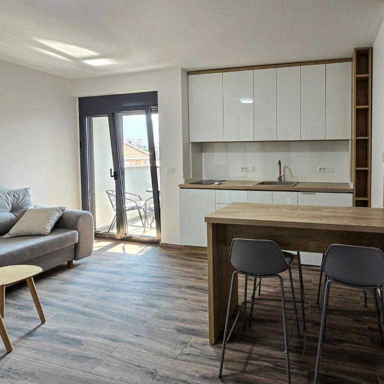 ND Apartments - One-Bedroom Apartment - 2
