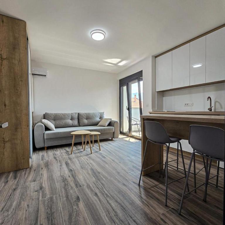 ND Apartments - One-Bedroom Apartment - 6