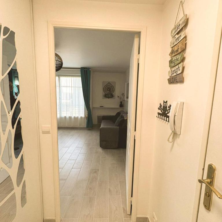 Appartement Magnolia 40m2, wifi gratuit et parking payant - Appartamento con 1 Camera da Letto - Non Fumatori - 27