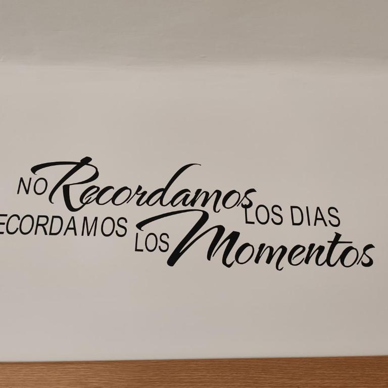 Dreaming Ribera del Genil - free parking - Three-Bedroom Apartment - 6