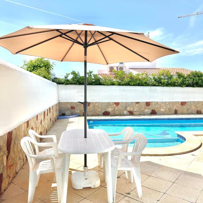 Chalets con piscinas privadas junto al mar - Casa de 4 dormitorios - 5