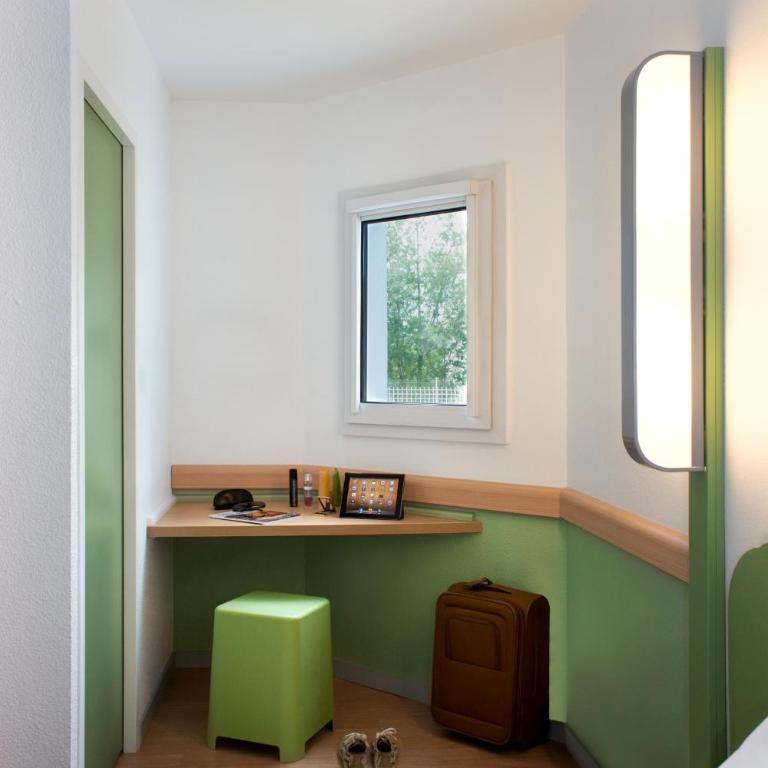 ibis budget Chambéry Sud Challes Les Eaux - Chambre Triple - 3