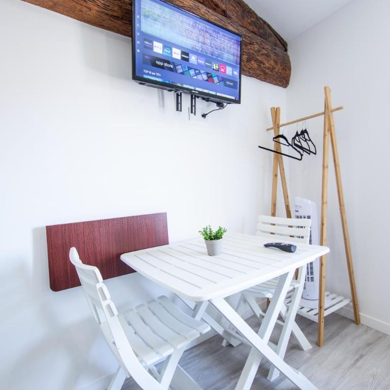 Charming Cosy Studio in Beziers town centre - Studio - 14