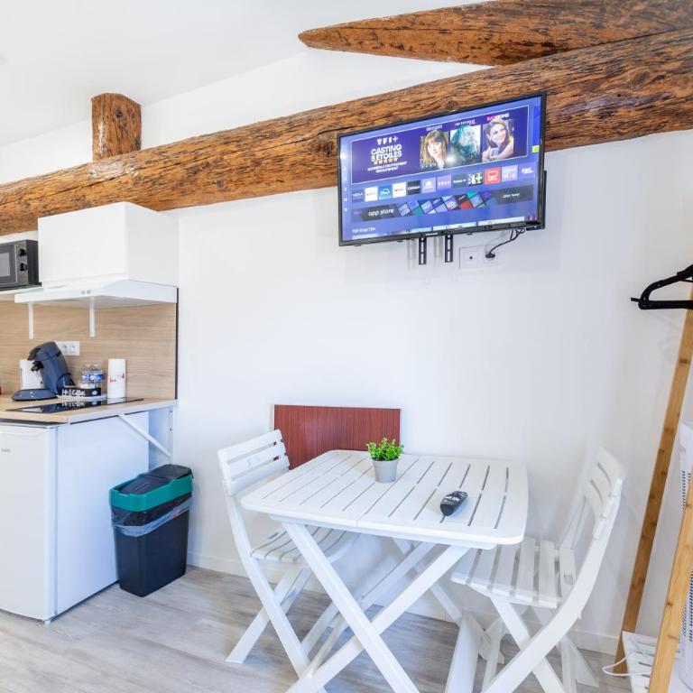 Charming Cosy Studio in Beziers town centre - Studio - 15