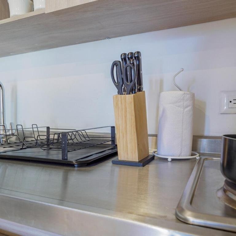 Cozy and Bright Studio Loft in Central Laureles - One-Bedroom Apartment - 8