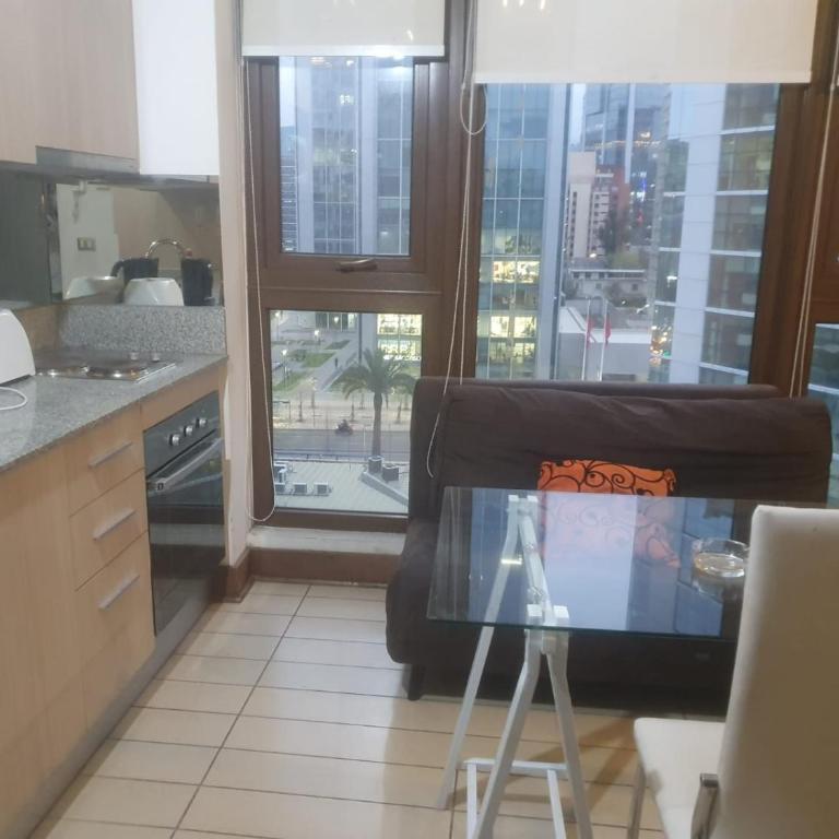 Excelente ubicación en las condes, muy cercano a metro y centros comerciales - Apartamento de 1 dormitorio - 2
