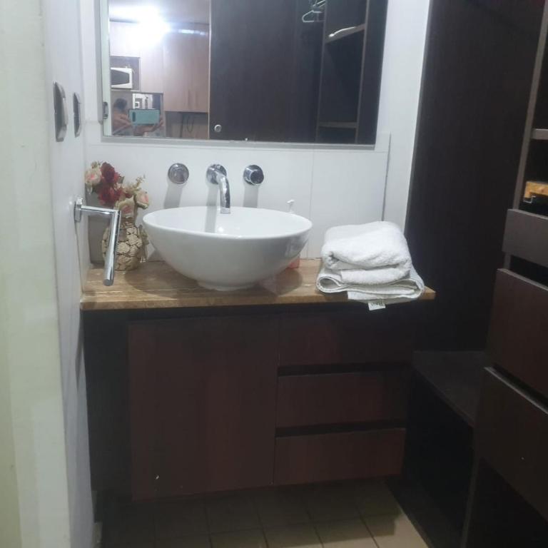 Excelente ubicación en las condes, muy cercano a metro y centros comerciales - Apartamento de 1 dormitorio - 5