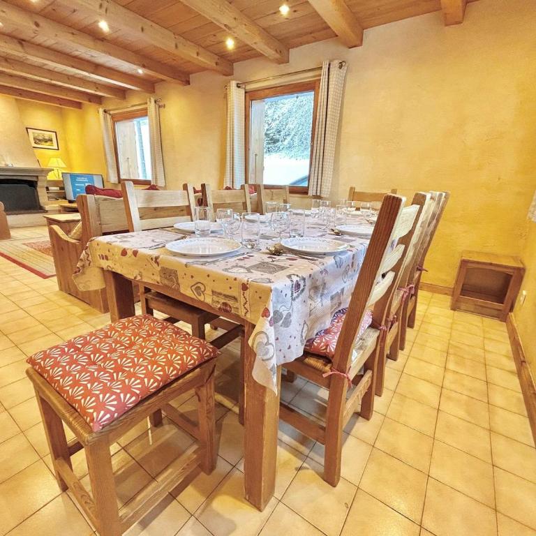 Chalet indépendant avec spa, sauna et cheminée à Notre-Dame-de-Bellecombe - 10 pers - Chalet 3 Chambres - 6