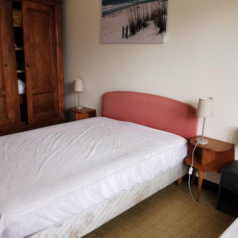 Maison 3 chambres, 150 m de la plage, 4/6 pers, WI-FI, terrasse, parking, proche commerces, La Tranche sur Mer - FR-1-194-370 - Casa de vacaciones (6 adultos) - 19