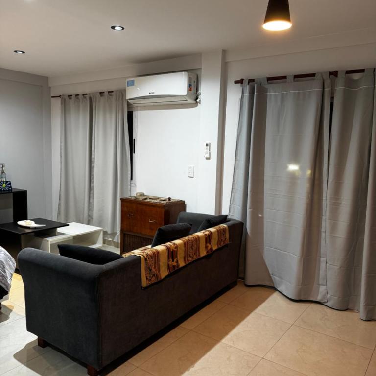 Apart Duclout Monte Grande a 15 minutos del Aeropuerto Ezeiza Zona Residencial - Apartamento de 1 dormitorio - 6