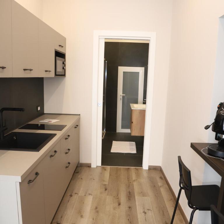 Ilary bari home - One-Bedroom Apartment - 30