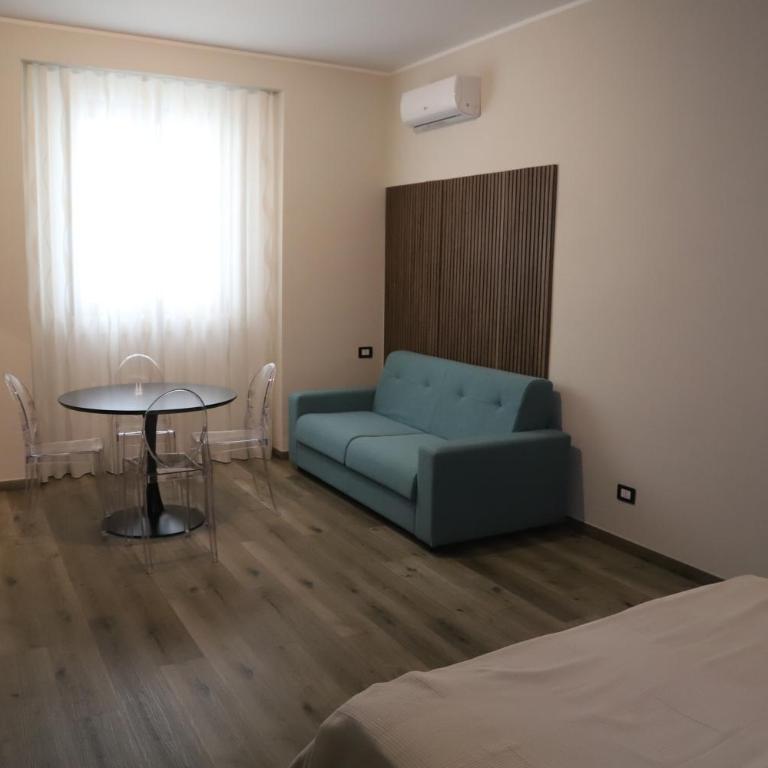 Ilary bari home - One-Bedroom Apartment - 33