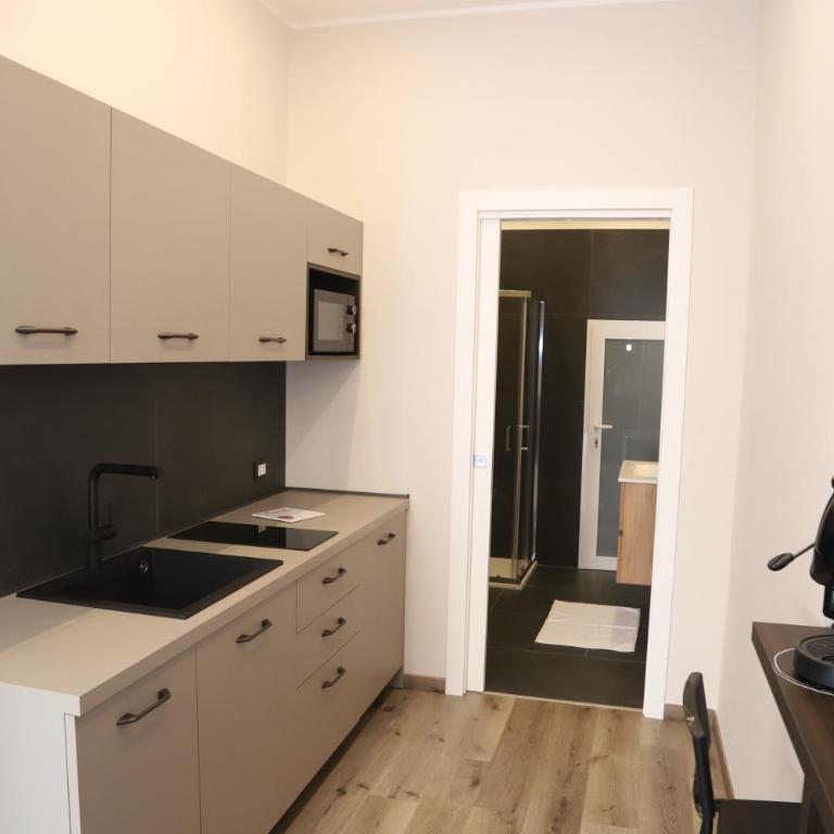 Ilary bari home - One-Bedroom Apartment - 35