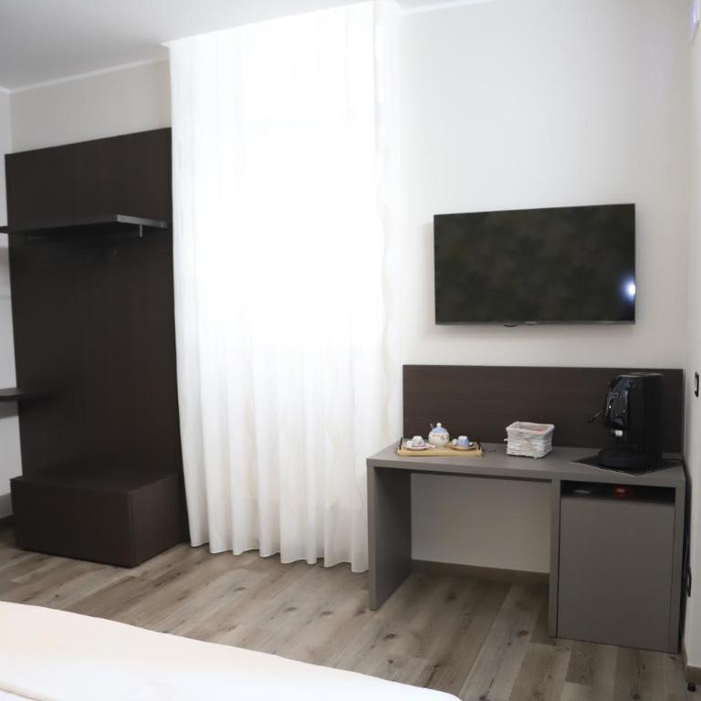 Ilary bari home - One-Bedroom Apartment - 11