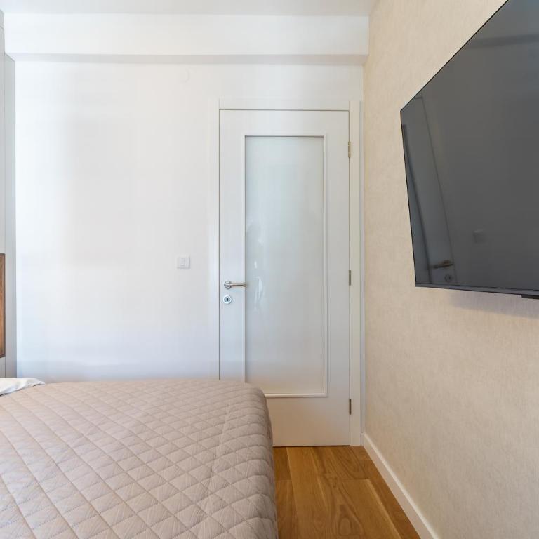 Park Vila Apartments - Studio Apartment - 6