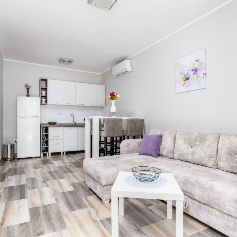 Apartments Krstos place - Deluxe Apartment - 8