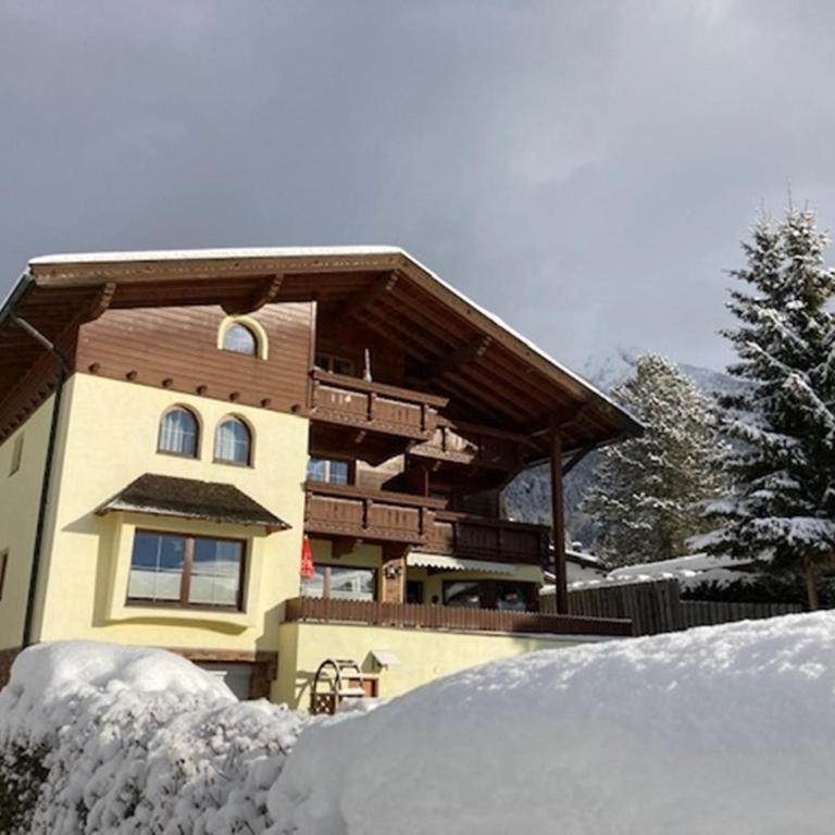 Appartement Seyrling Frajo - Apartment mit Bad - 80