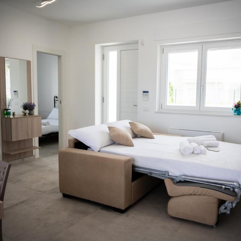 Likehome Ponente Levante 2 Ville luxury Pool 12pxs - Villa - 2