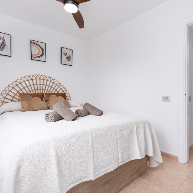 Home2Book Duna Sunset Apartment, Pool & Terrace - One-Bedroom Apartment - 16