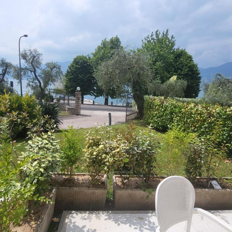 Villa Josefine Lake Front beach and Pool - Suite - 1