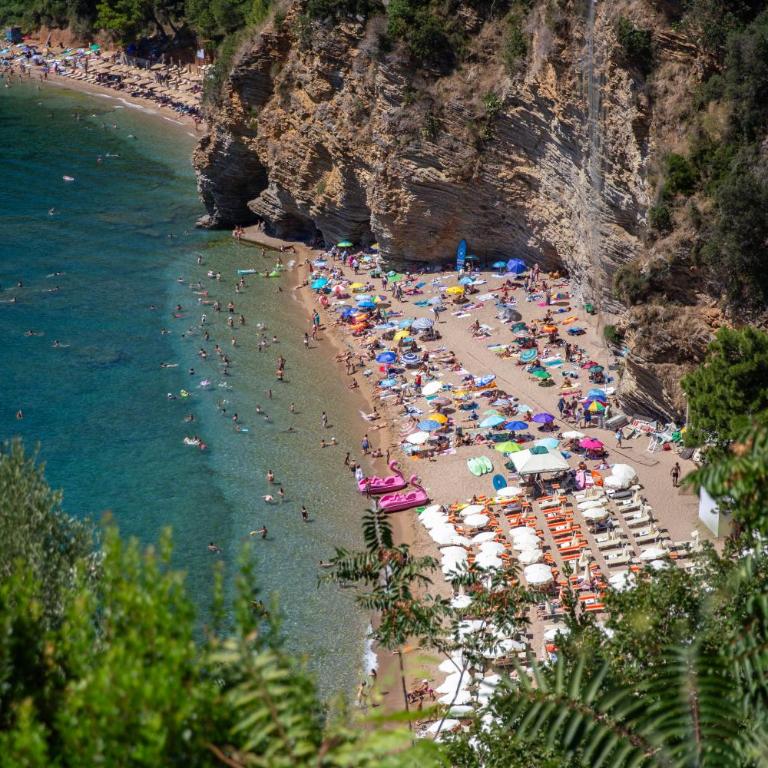 Sunny three-bedroom apartment in Budva - Apartman sa 3 Spavaće Sobe - 22