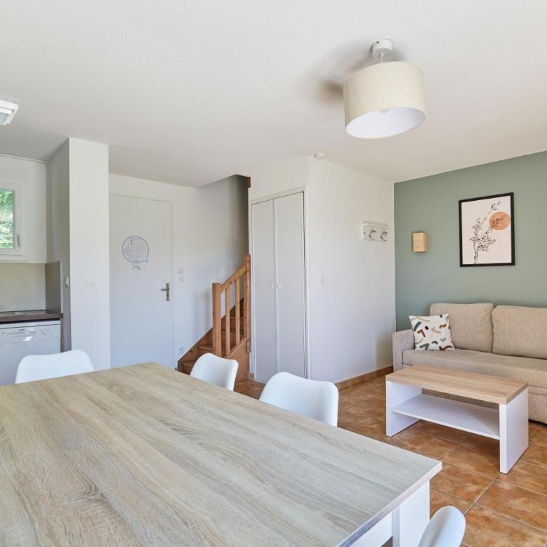 Résidence Odalys Domaine des Côteaux de Sarlat - Appartement 2 Chambres (6 Adultes) - 13