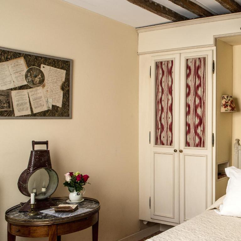 Hotel Caron de Beaumarchais - Chambre Double ou Lits Jumeaux - 4