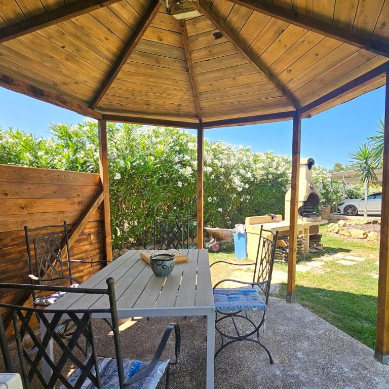 Large Villa Mediterranea in the heart of Coral Shore with swimming pool large garden with palm trees - Villa con Piscina Privata - 26