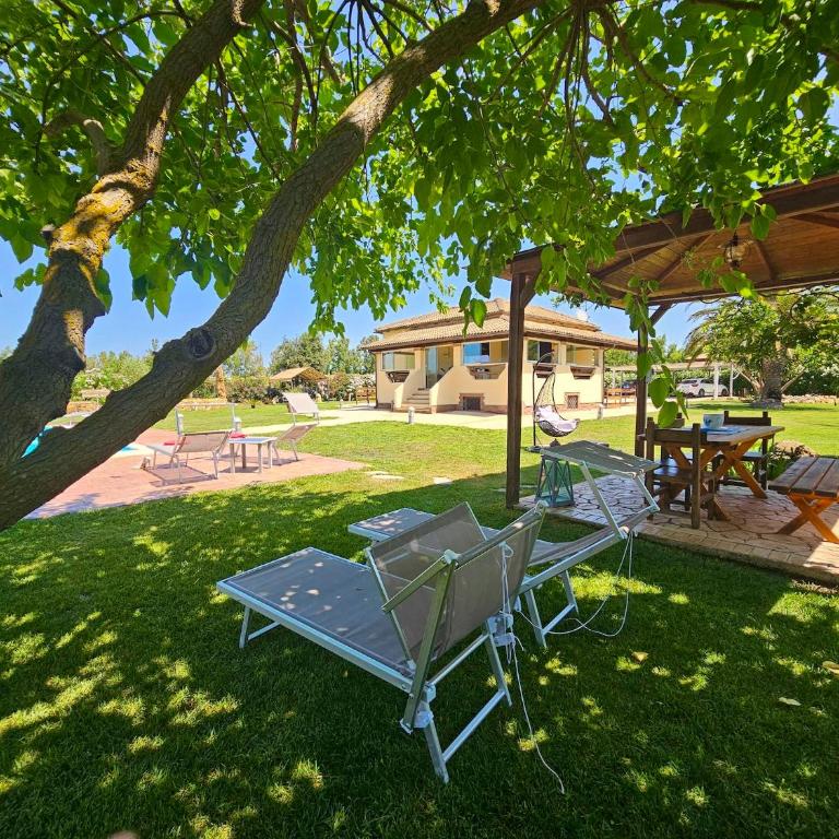 Large Villa Mediterranea in the heart of Coral Shore with swimming pool large garden with palm trees - Villa con Piscina Privata - 13
