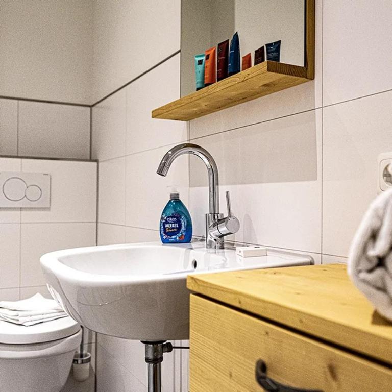 Steibis Suite mit Balkon für Freunde - Deluxe Apartment mit 1 Schlafzimmer - 9