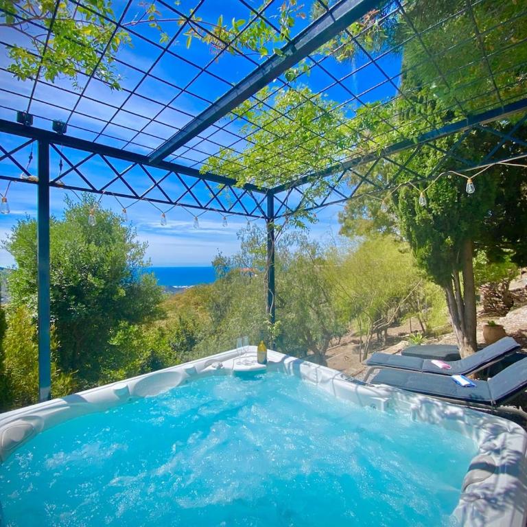 El Solitaire-Luxurious villa-Infinity salt water pool-Sea views-Jacuzzi - Villa con vistas al mar - 7