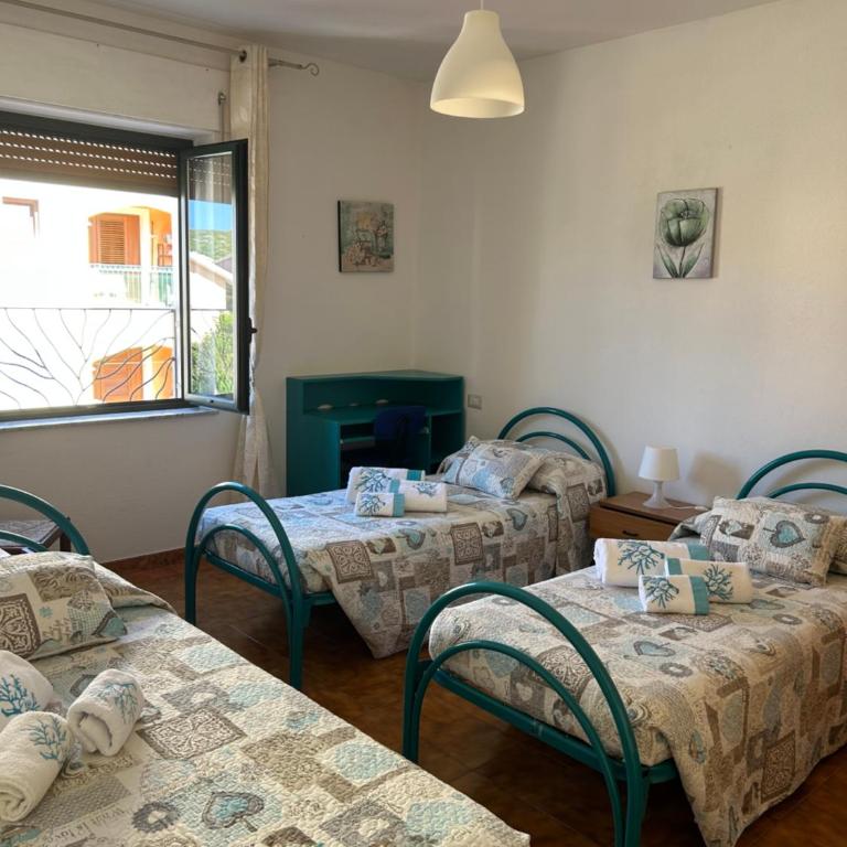 Casa vacanza Elyson - Three-Bedroom Apartment with Balcony - 13