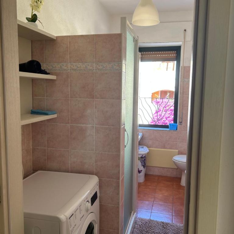 Casa vacanza Elyson - Three-Bedroom Apartment with Balcony - 10