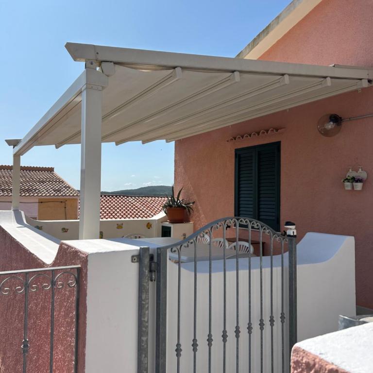 Casa vacanza Elyson - Three-Bedroom Apartment with Balcony - 4