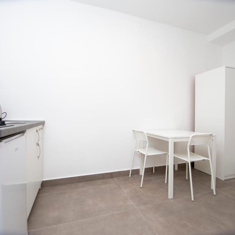 Apartments Mika - Standardni Studio - 4