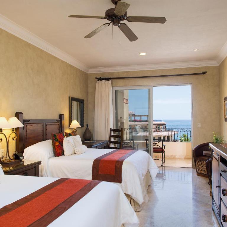 Unwind in Style Villa La Estancia Cabo - Estudio Deluxe - 1