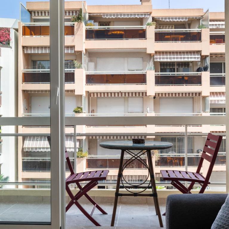 Jardin Pauline 2 pièces balcon proche plage - One-Bedroom Apartment - 6