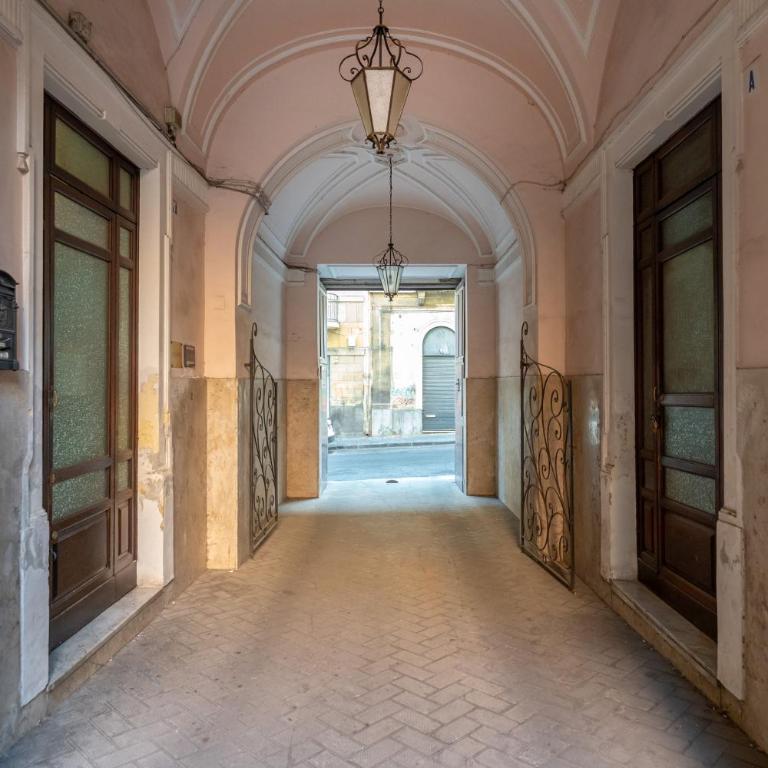 Pretty House Catania Center - Two-Bedroom Apartment - 3