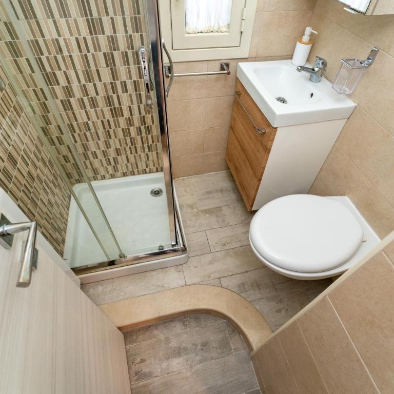 Pretty House Catania Center - Two-Bedroom Apartment - 24