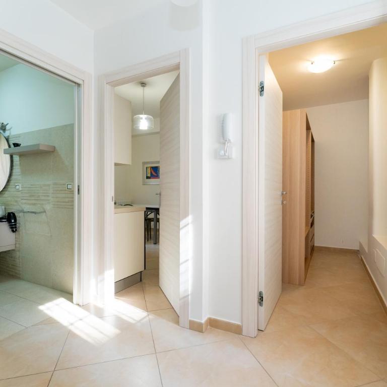 Pretty House Catania Center - Two-Bedroom Apartment - 16