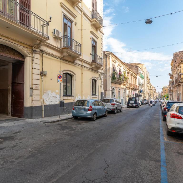 Pretty House Catania Center - Two-Bedroom Apartment - 2