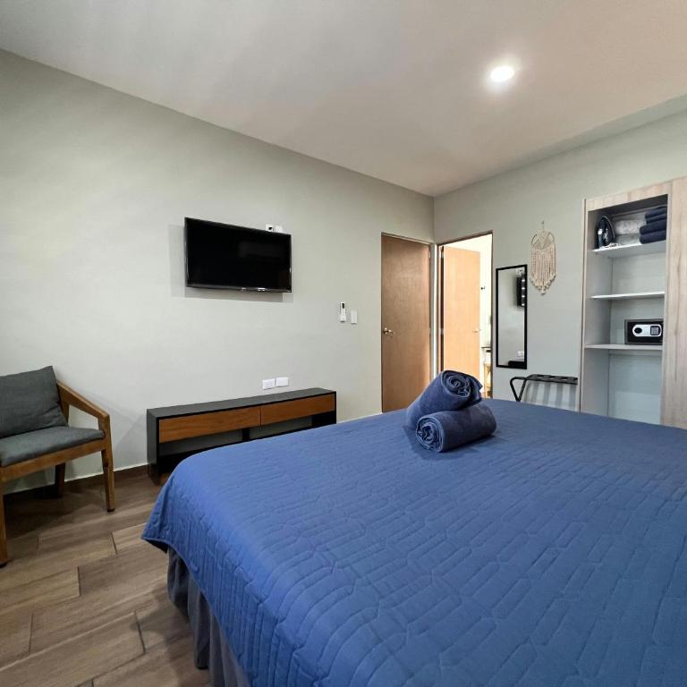 Promo! 2BR-Pool-Views-King Bed-Walk 2 Beach-5 Star Area - Two-Bedroom Apartment - 63