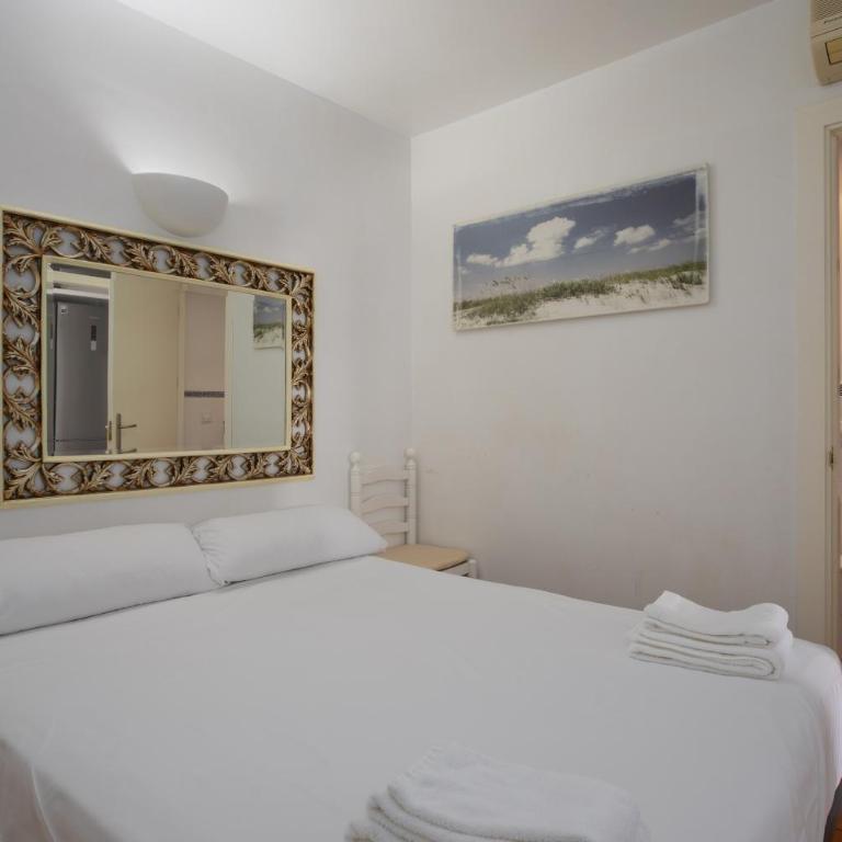 Flateli Sant Antoni 7 - Apartamento de 3 dormitorios con vistas al mar - 30