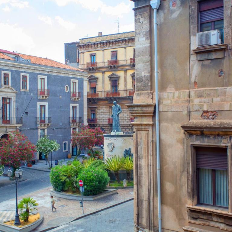 Palazzo Bruca Catania - Double Room with Private Bathroom - 2