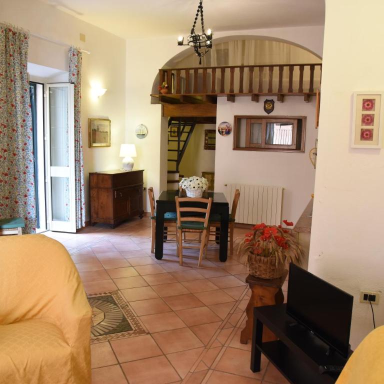 Casa Anita - Centro Storico con vista mare - Casa con 3 Camere da Letto - 6