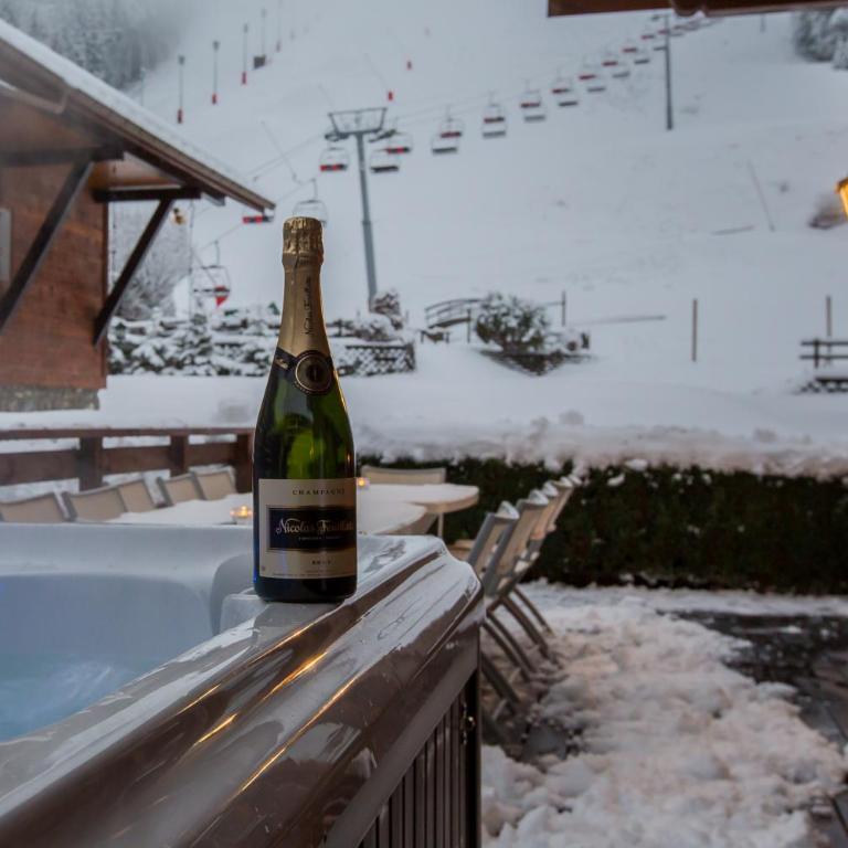 Simply Morzine - Chalet Carving - Superior Chalet - 24