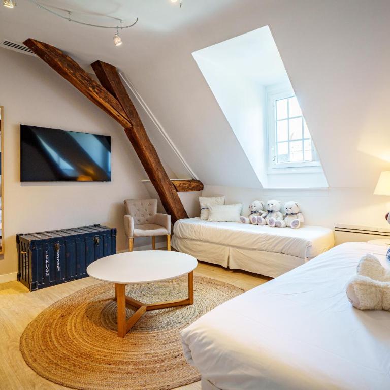 The Originals Boutique, Hôtel Le Londres, Saumur - Appartement (4 Adultes) - 2