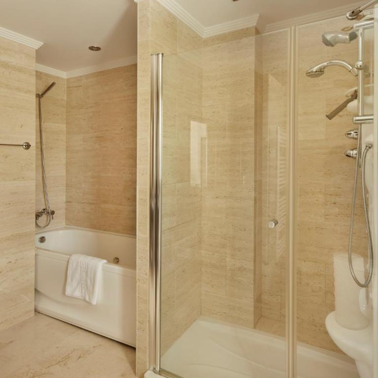 Green Haven Casares - Two-Bedroom Apartment with Sea View - 12