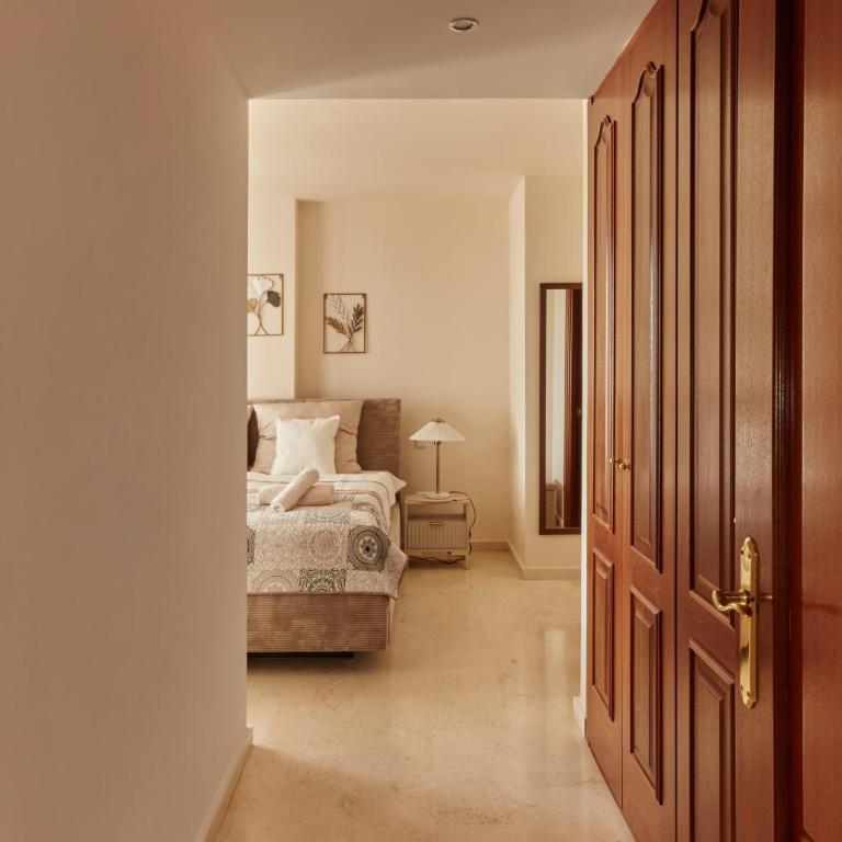 Green Haven Casares - Two-Bedroom Apartment with Sea View - 17